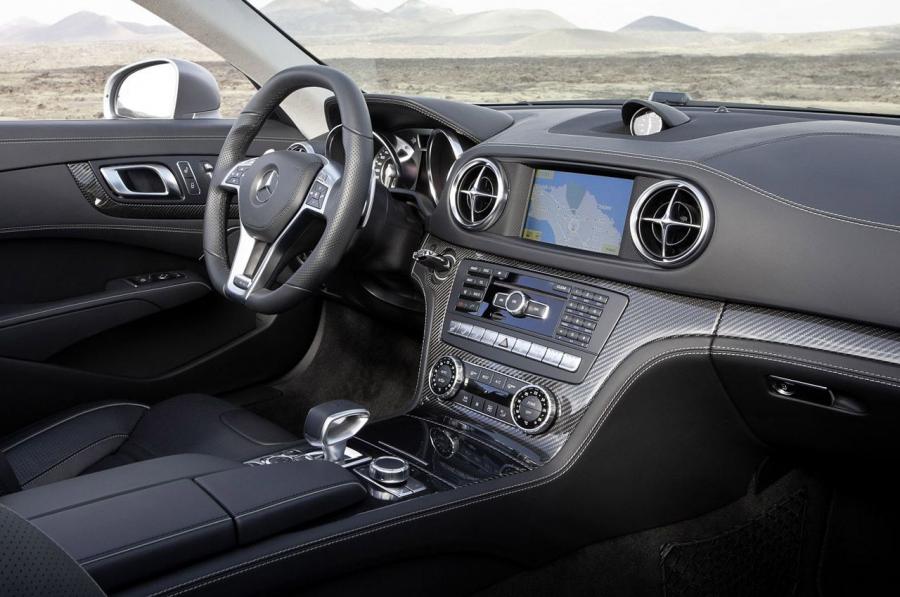  Mercedes-Benz SL63 AMG 2013 года  (фото 20 из 84)